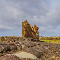 Камни Тонгарики... :: Владимир Жданов