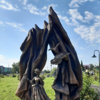 Парк бетонных скульптур в городе Свирске Иркутской области :: Галина Минчук