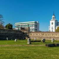 Территория крепости Батонис-цихе в Телави. Грузия. :: Дина Евсеева