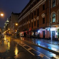 Прогулка по Малой Бронной :: Евгений Седов