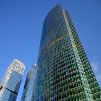 А если лифт сломался... :: Вячеслав Алтай