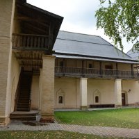 на территории монастыря :: Галина R...