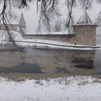 Псков. Утро ноября... :: BoxerMak Mak