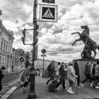 Кони Аничкова моста :: Олег Загорулько