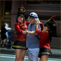 «День ВМФ. В цветнике»_28.07.2013._Адмиралтейская наб. :: Станислав Лебединский