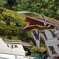 Отражение на туристическом автобусе :: Alexandеr P