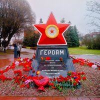 В день освобождения г. Тихвина :: Сергей Кочнев В день освобождения г. Тихвина :: Сергей Кочнев