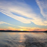Утро на Волге :: Евгений Корьевщиков Утро на Волге :: Евгений Корьевщиков
