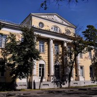 Вход в госпиталь ,,,Теперь как запасной выход :: Анатолий Колосов Вход в госпиталь ,,,Теперь как запасной выход :: Анатолий Колосов