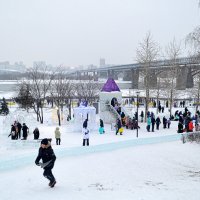 Ледяной городок на Оби :: Татьяна Лютаева Ледяной городок на Оби :: Татьяна Лютаева