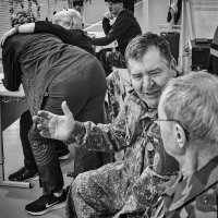 Ой, Вань, гляди какие шарики! Нет, я ей богу закричу! ... :: Sergey Ой, Вань, гляди какие шарики! Нет, я ей богу закричу! ... :: Sergey