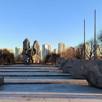 В парке воинов -интернационалистов. :: Ольга 