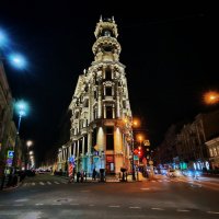 дом на углу :: Дмитрий Иванов дом на углу :: Дмитрий Иванов