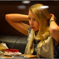 «Тортик к чаю» :: Станислав Лебединский «Тортик к чаю» :: Станислав Лебединский