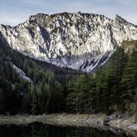 Зеленое озеро в горах Австрии :: Игорь Сикорский