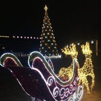 Великие Луки. С наступающим Новым годом 2026! Успехов... :: Владимир Павлов Великие Луки. С наступающим Новым годом 2026! Успехов... :: Владимир Павлов