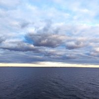 Облачность над Волгоградским водохранилищем :: svk *