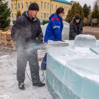 Богородские мастера ледяных скульптур. :: Анатолий. Chesnavik.