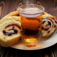 Про чай с домашним сливовым рулетом...:-) :: Андрей Заломленков