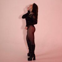 Статуэтка в оттенках красного :: Леонид 