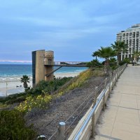 ЛИФТЫ   К   МОРЮ :: Анатолий Малобродский