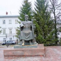 Кострома.Памятник Юрию Долгорукому. :: Alex 711402