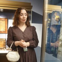 экскурсовод по выставке :: zavitok *