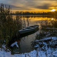 У берега :: Сергей Цветков