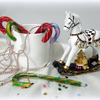 Год лошадки озорной резво скачет к нам с тобой. Пусть он будет самым добрым, самым ярким и весёлым. :: nadyasilyuk Вознюк