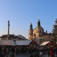 Рождественская ярмарка (Староместская площадь) :: Светлана Баталий