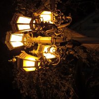 Вечерняя прогулка по Ялте. :: Галина 