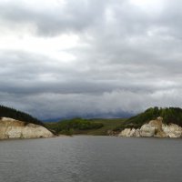 Пасмурным днём на Волге :: svk *