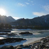 Зимняя Катунь :: Валерий Медведев