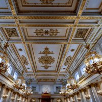 Под сводами залов Эрмитажа :: Евгений 
