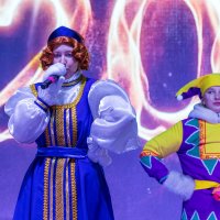 Новогоднее представление для детишек города. :: Анатолий. Chesnavik.