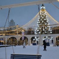 Новогодняя площадь :: Татьяна Машошина