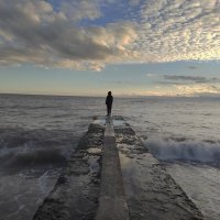 "Неспокойно  синее  море"... :: Фотогруппа Весна