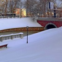 Исток Верхнего пруда :: Сергей Карачин