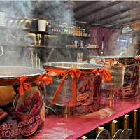 На Рождественской ярмарке. Глинтвейн, кантвейн. :: Валерия Комова