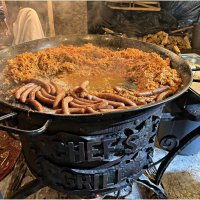 На ярмарке. Баварские колбаски. :: Валерия Комова