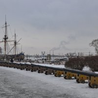 Пушки на Адмиралтейский площади :: Татьяна Машошина