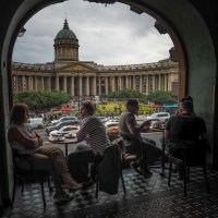 С видом на Казанский собор :: Магомед .