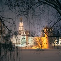 Зимний вечер у Новодевичьего :: Nyusha .