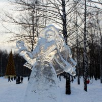 Ледяная Снегурочка :: Марсель Валеев