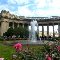 у Казанского :: Елена Суханова