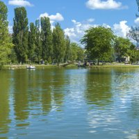 Пейзажи  парка  Гагарина :: Валентин Семчишин