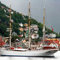 Возвращение в родную гавань. :: В.И 