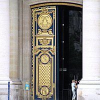 Париж с автобуса. :: Владимир Драгунский