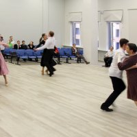 Танцевальный момент :: Александр Рябчиков