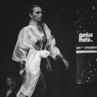 - :: Джованни Луче